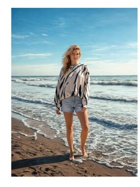 Young Fabulous & Broke Navy and Cream Tie-Dye Pullover Sweatshirt